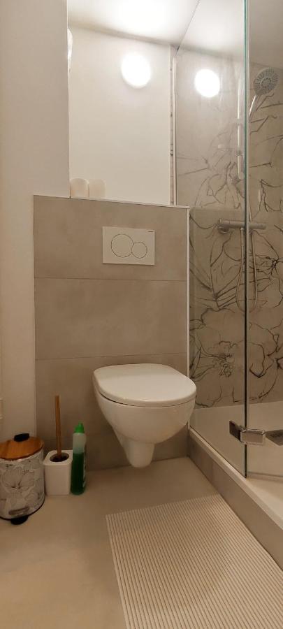 La Douce Angevine - La Perruche - Proche Centre Apartment *